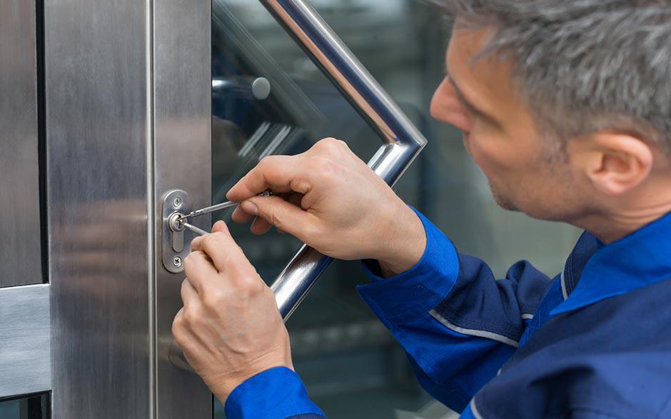 artisan serrurier pas cher Vanves